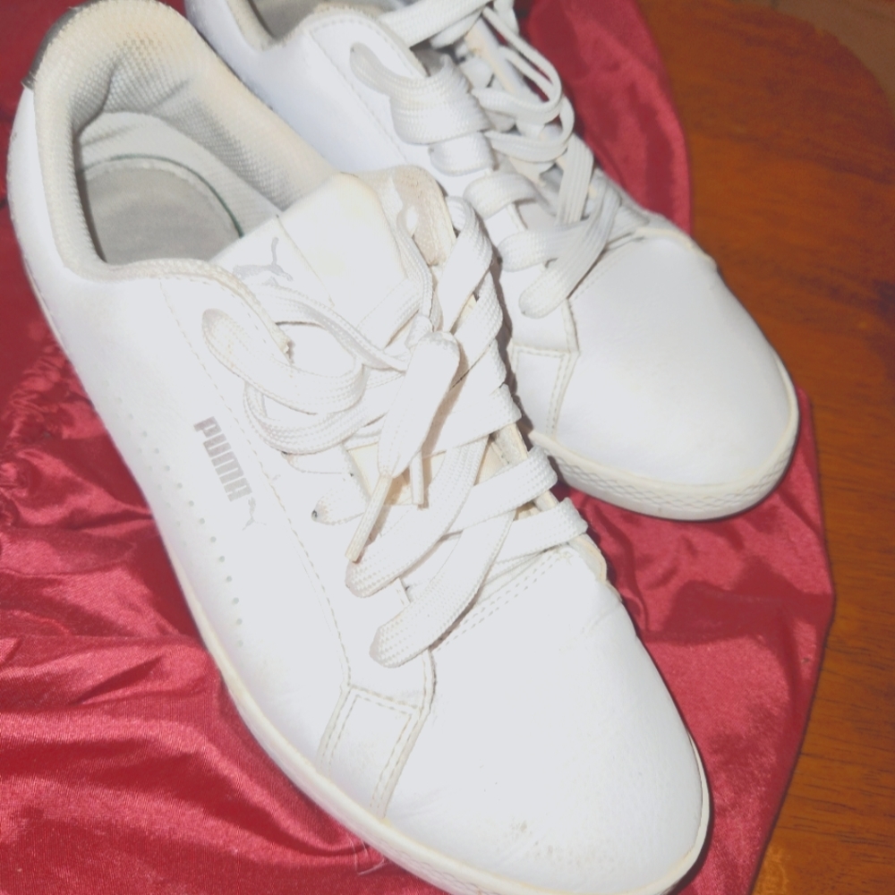 Low top puma's